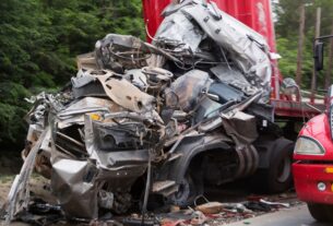 Compensation After a Jackknife Truck Accident